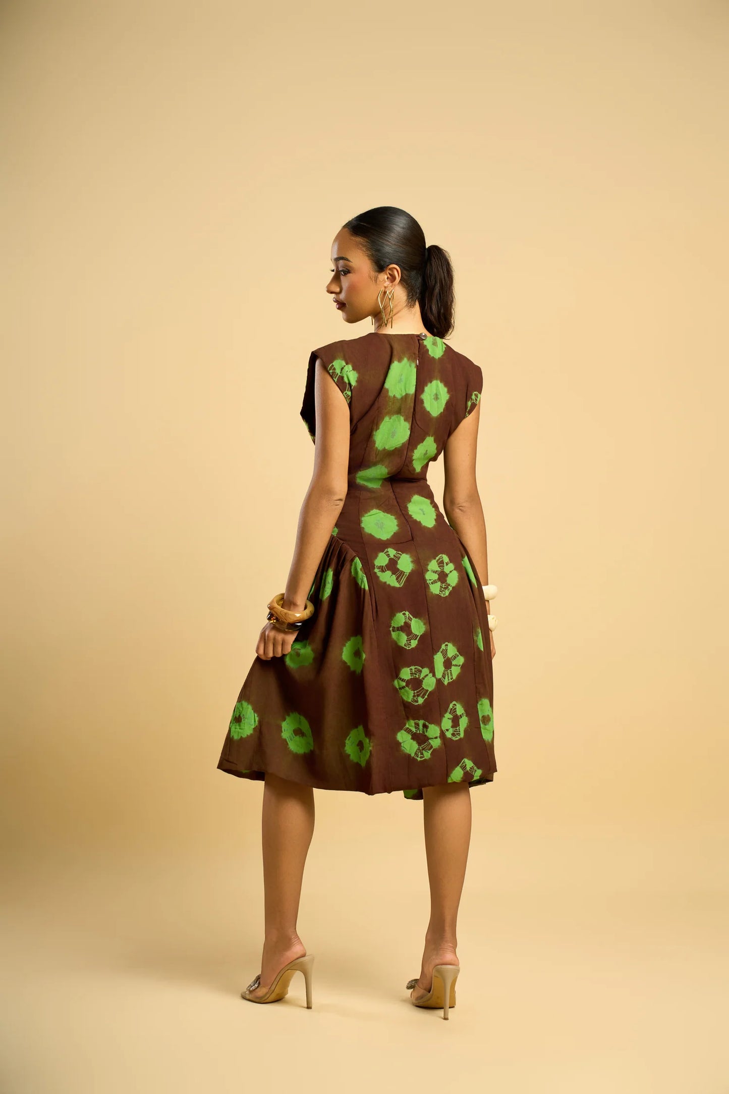 Robe Leo