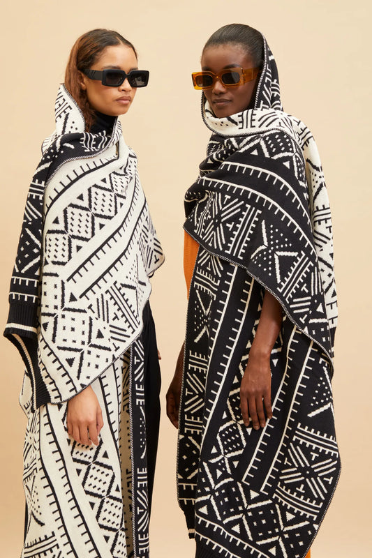 Kichana (Black and Ecru)