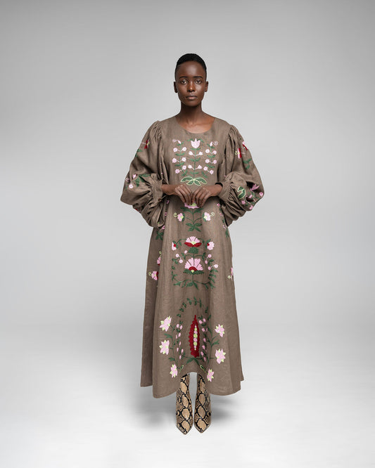 Loshoro Maxi - Hojicha w / multi embroidery