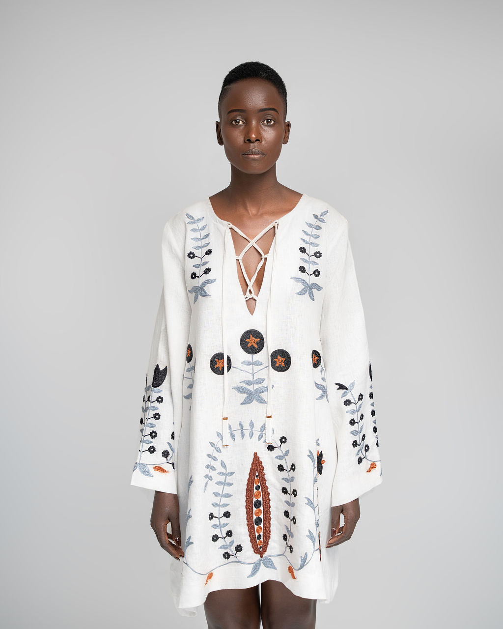 Loshoro Tunic - White w / multi embroidery