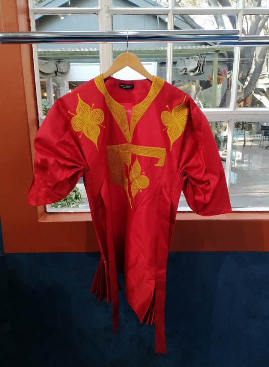 Robe Maïna Courte Rouge Bordeaux Broderie Dore